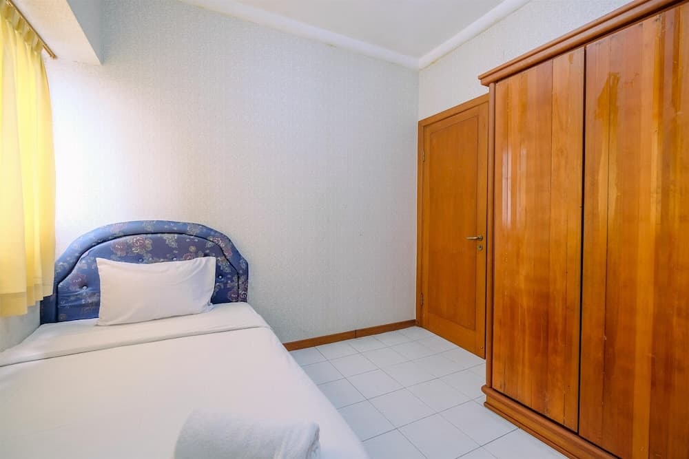 Spacious and Modern 3BR at Bona Vista Apartment