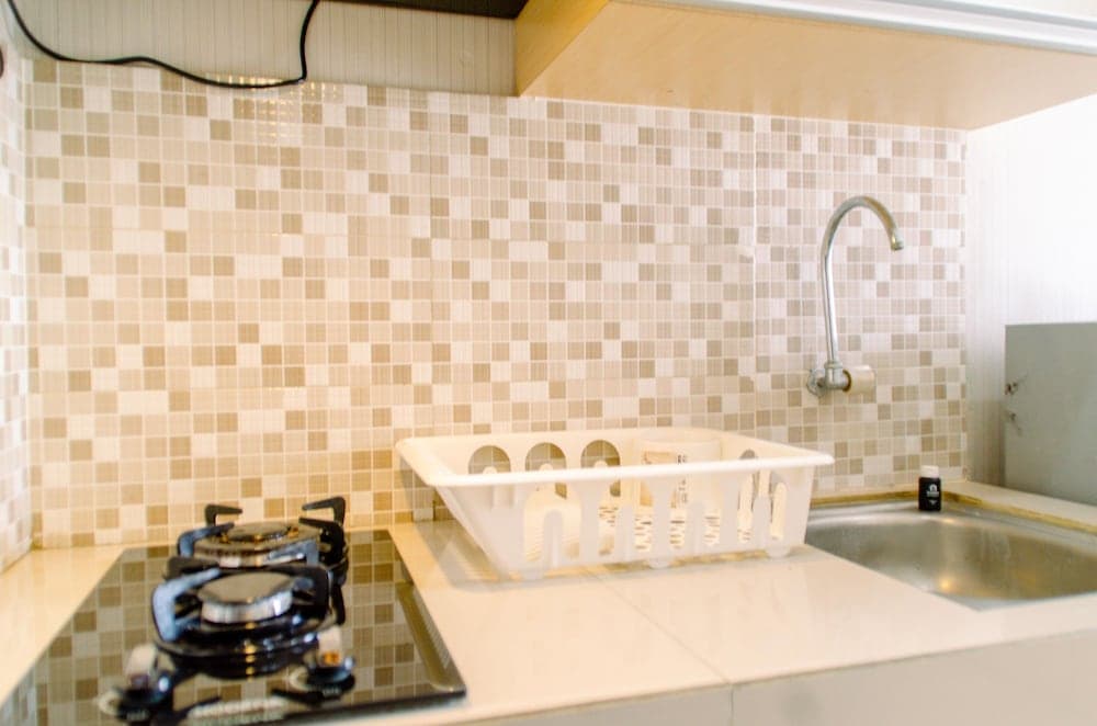 Nice and Comfy Studio Room at Serpong Greenview Apartment