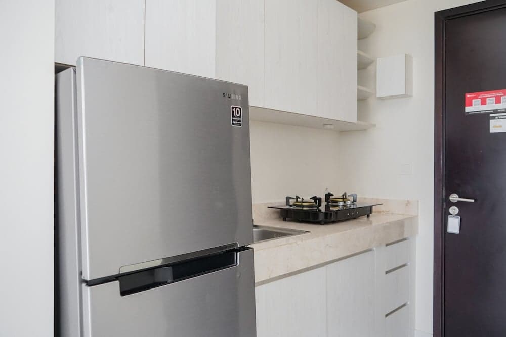 Cozy and Comfortable Studio at Casa de Parco Apartment