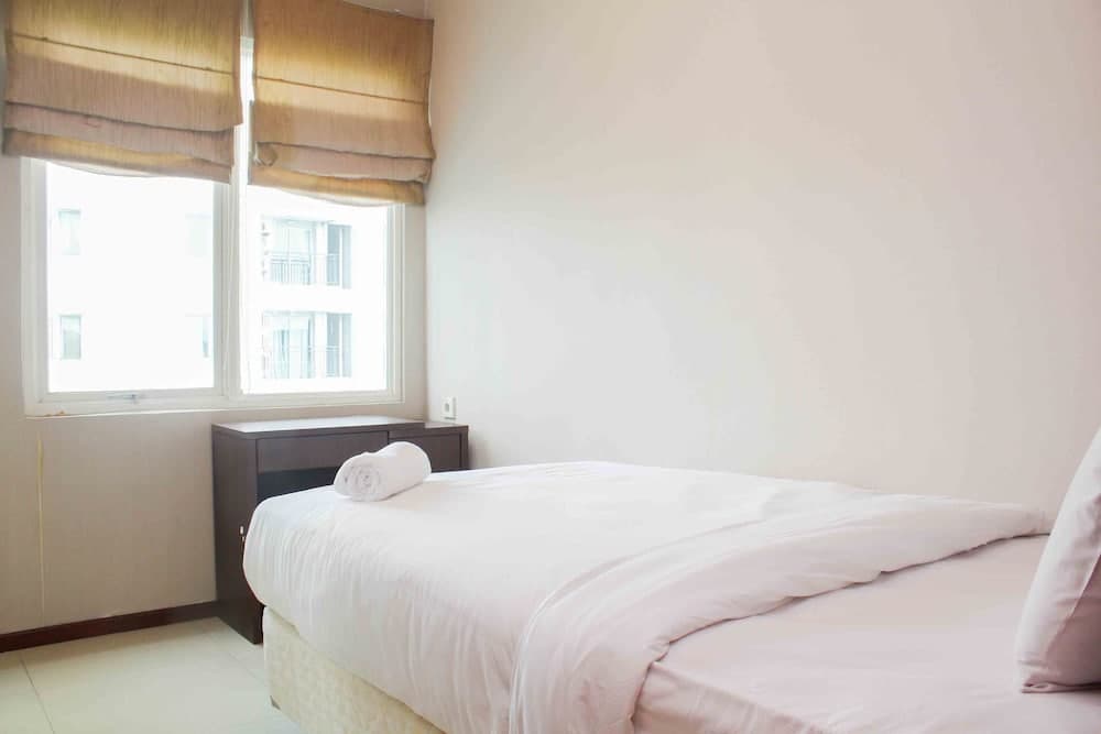 Great Deal 3BR Apartment at Thamrin Residence