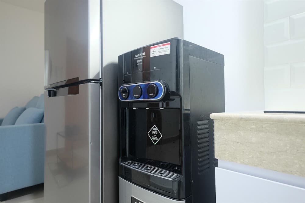 Comfort 1BR Apartment at Evenciio Margonda