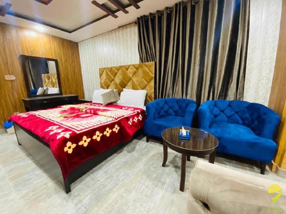 Blue Ocean Hotel Kalam