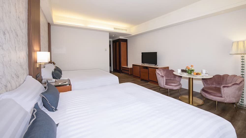 Hamp Court Palace Taipei