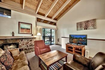 1 Bedroom With Loft Townhouse 1 Townhouse by Redawning