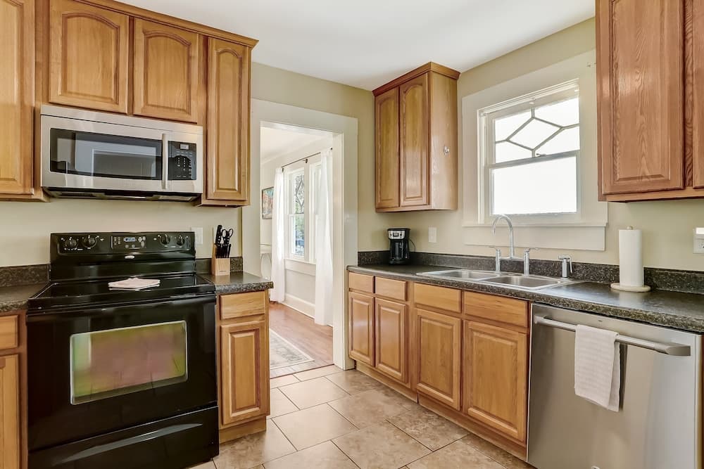 Newly Renovated Home in Downtown Fernandina Beach, A Block Away from Centre Street by RedAwning