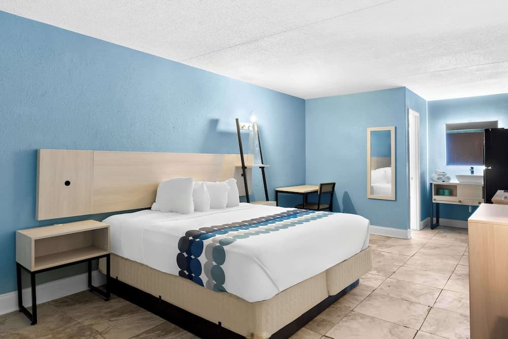 Suburban Studios Brunswick I-95