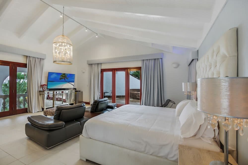 5-star villa for rent in Moroccan-style