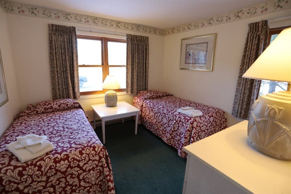 Deer Park 175a, North Woodstock