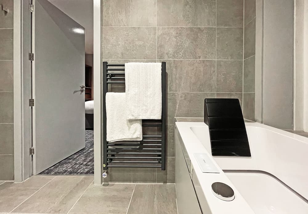 1820 Boutique Rooms and Suites