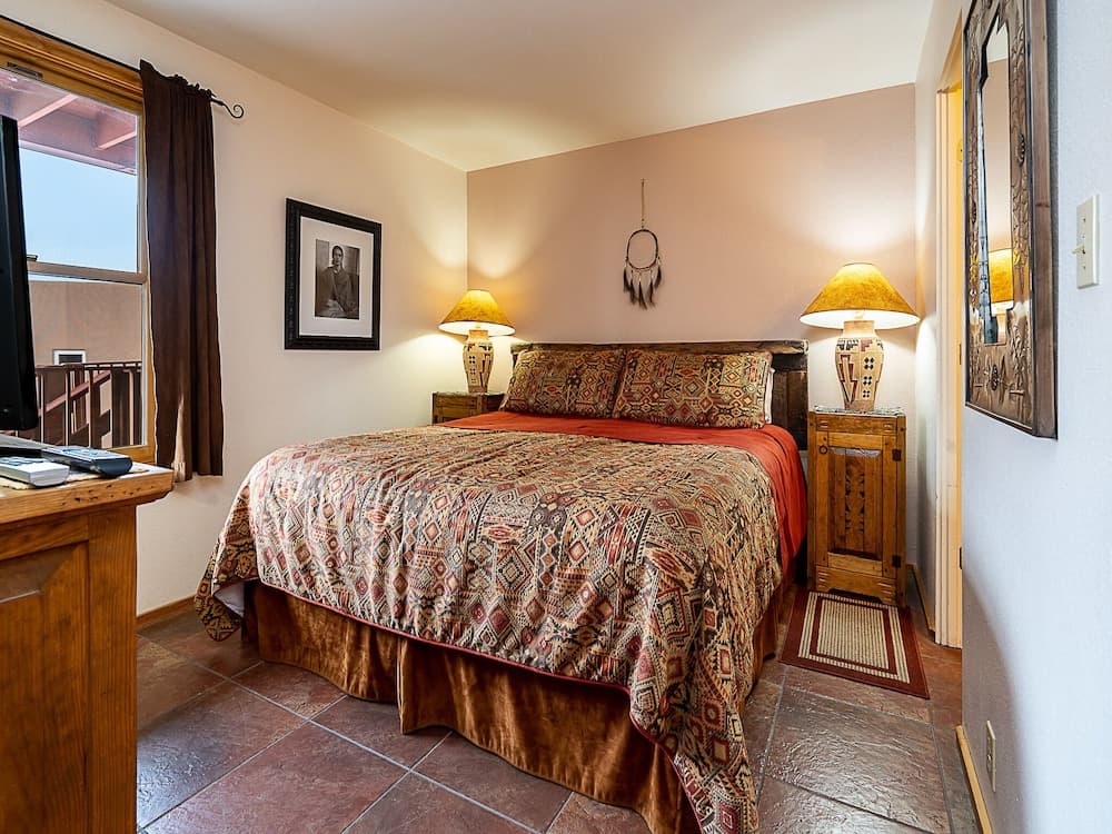 Vista La Sierra by Kokopelli Property Management