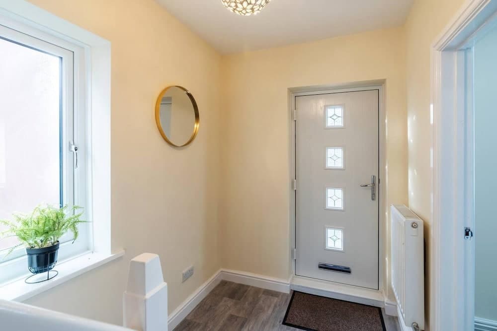 Impeccable Luxury 2-bed House in Sheffield
