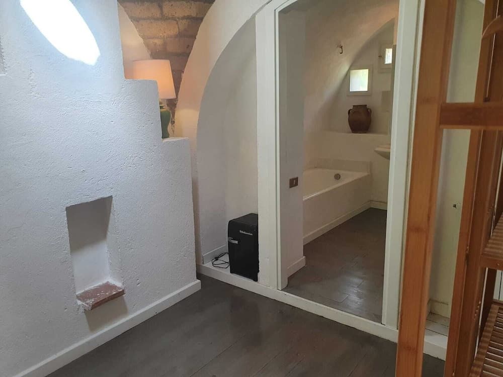 Naples Countryside, one of a Kind Dome Experience