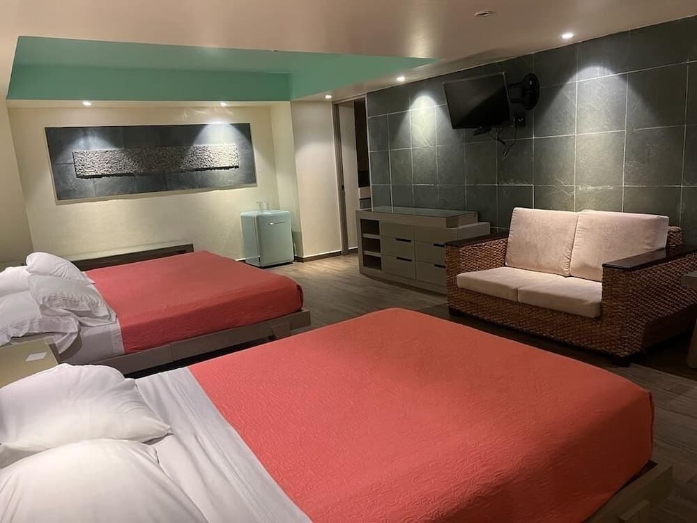 Hotel Villas Maria Isabel