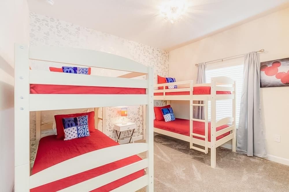 8997 SD - Champions Gate - Resort Style 5 Bedroom