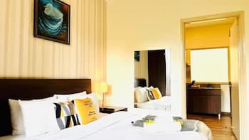 Olive Service Apartment Cyber Park