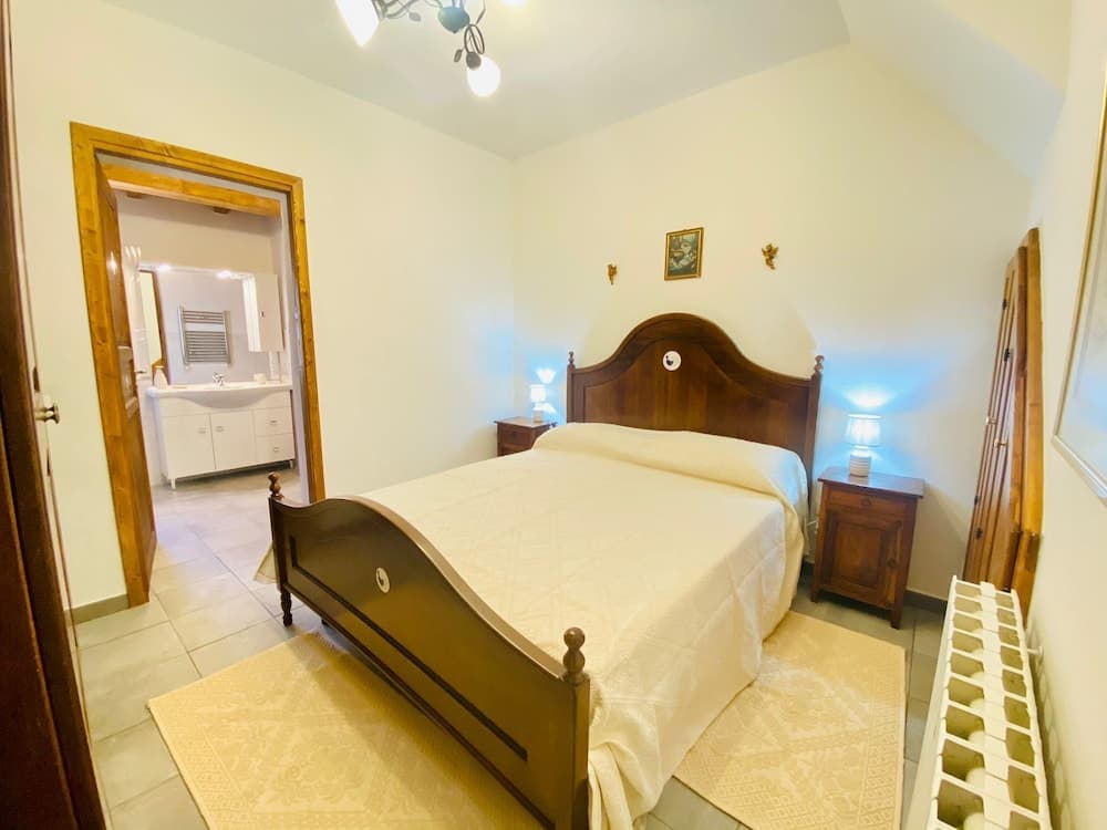 Villa Pavoncella Con Piscina