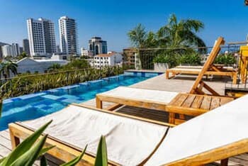 Spacious Loft Parque de Los Novios w Wifi Steps From the Beac