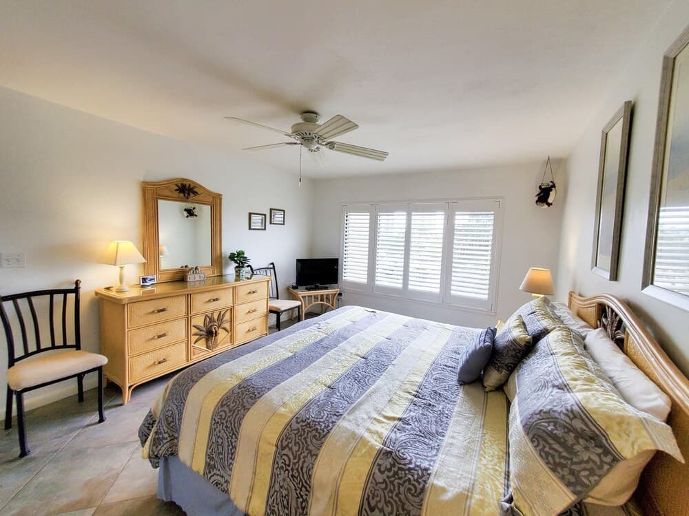 Fred's Santa Maria Harbour Resort Condo