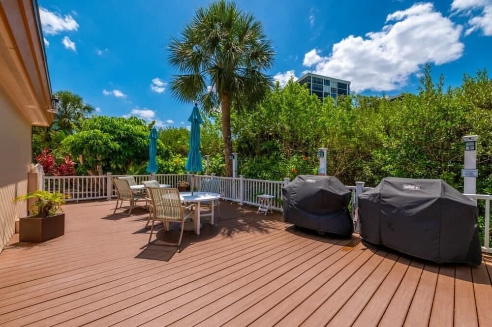 Debbie's Sea Isles Condo