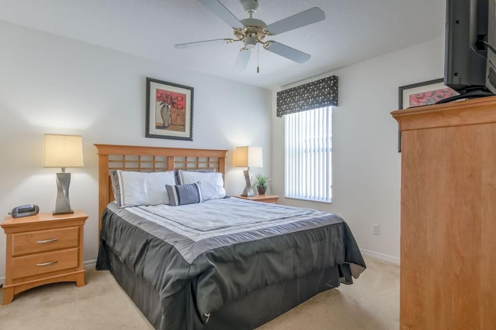 Legacy Park Vacation Home