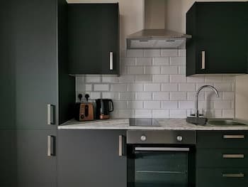 Eveswell Studios Premium Studio 3