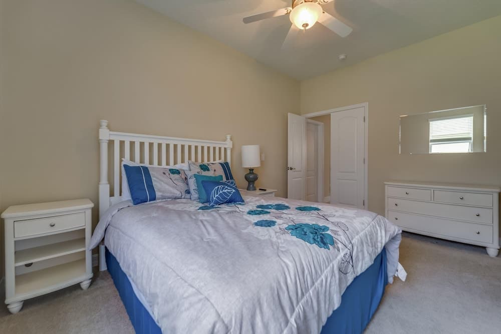 Cedrics West Haven Vacation Home