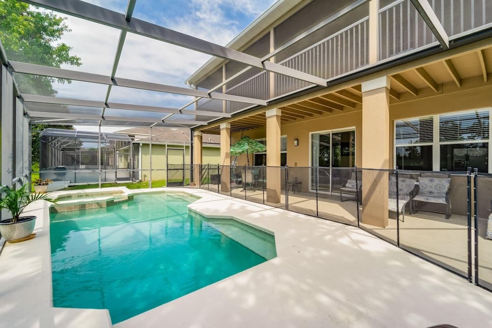 Cedrics West Haven Vacation Home