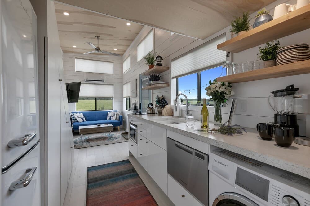 New! Luxury Tiny Home w/ Hot Tub&grill