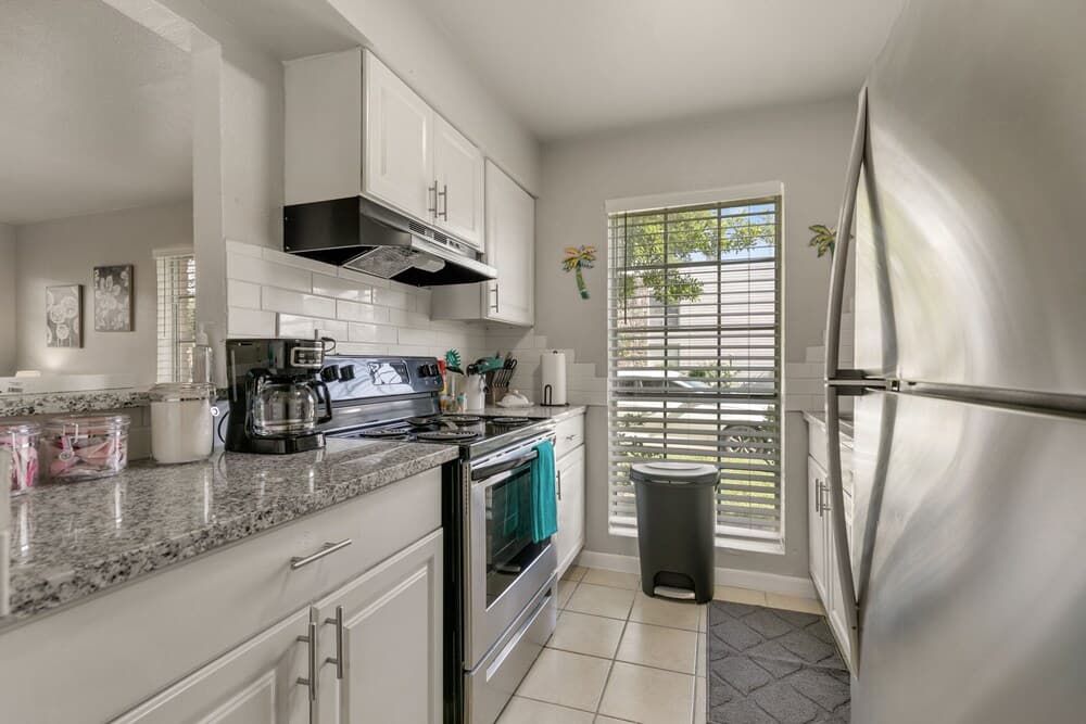 New! Upscale Apartment Just 3min Away From Porretto Beach!