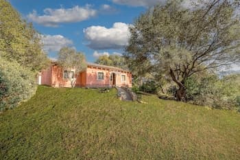 Domos Pintadas Cottage in Porto Rotondo