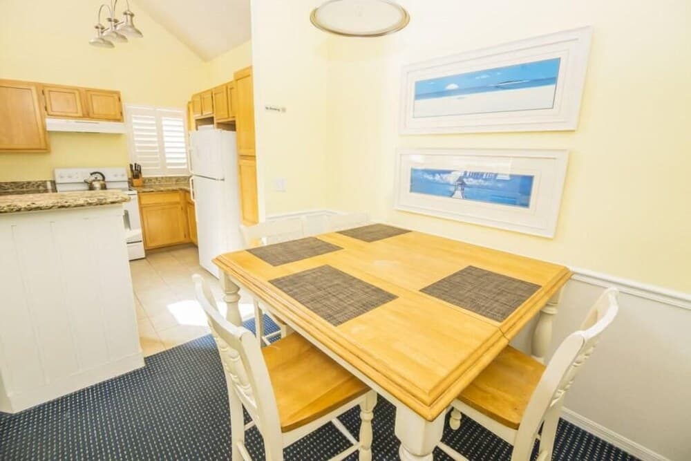 William's Runaway Beach Condo