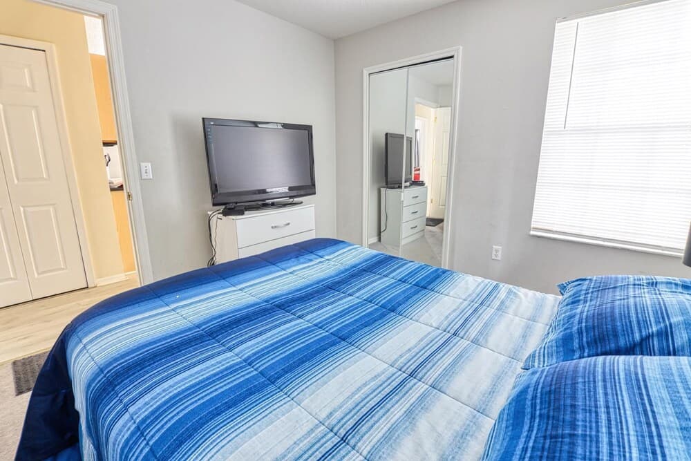 Ricardo's Villas at Island Club Condo