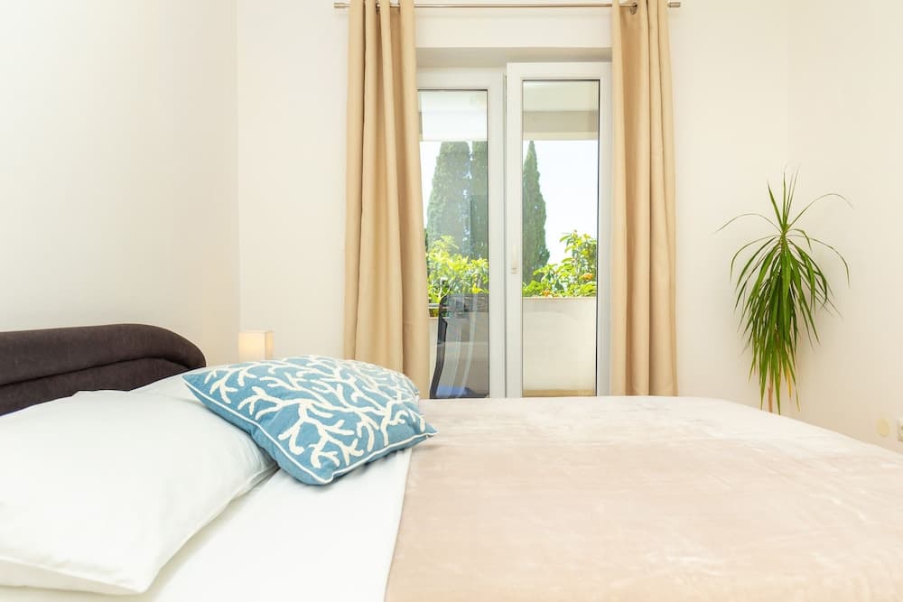 Summer Chill Apartment 3