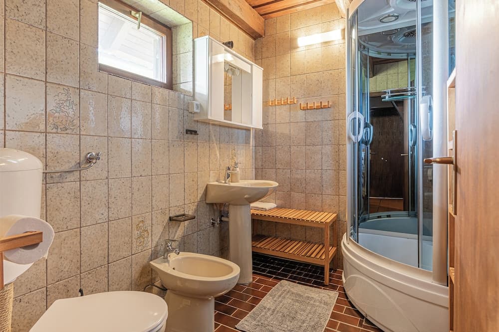 Vineyard Cottage -wine Tours -wellness -adventures