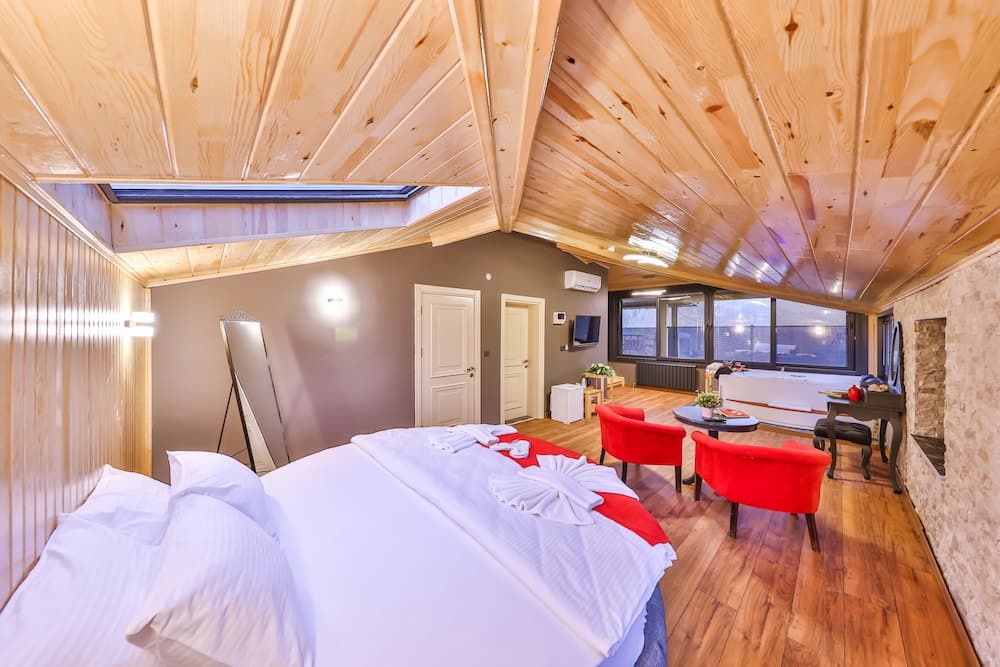 Agva Pieria Luxury Hotel