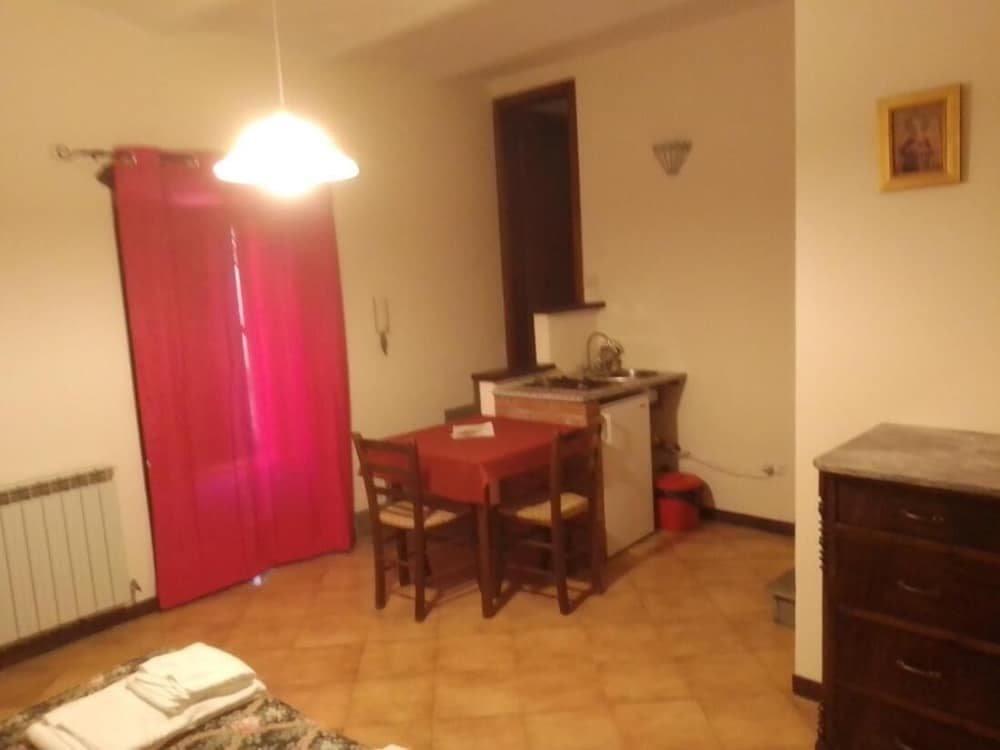 Borgo Cenaioli- Place of Silence- 1 Bedroom Apartment 2 Adults