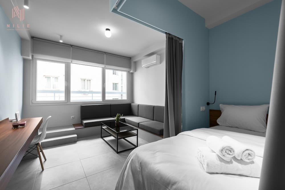 Big Apple 4 Nilie Hospitality MGMT