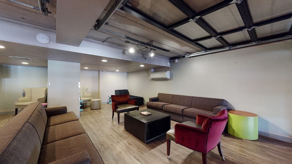 voco College Station Aggieland by IHG