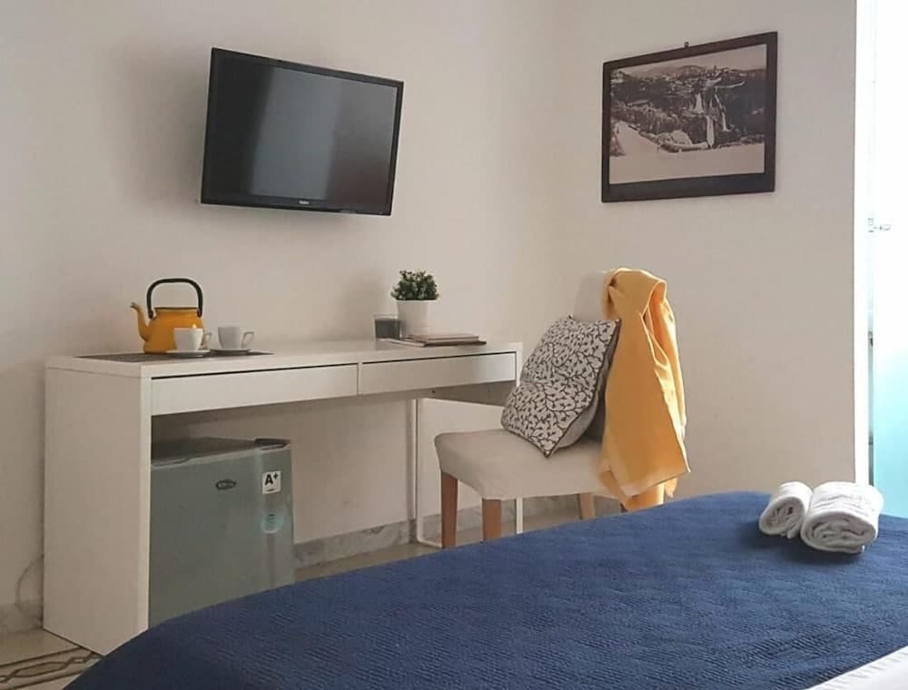 Room-a Casa Boschi Near Vatican Deluxe J