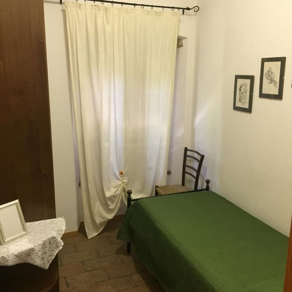 I run Away In Umbria, the Little One