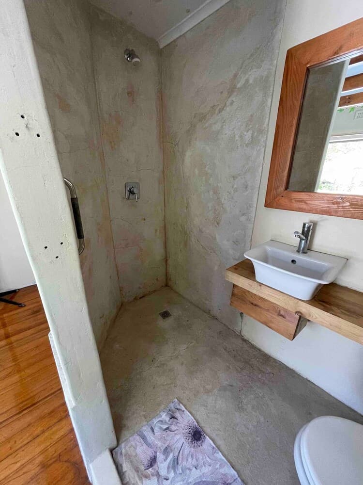 Room-living In Mountain Views Camps Bay