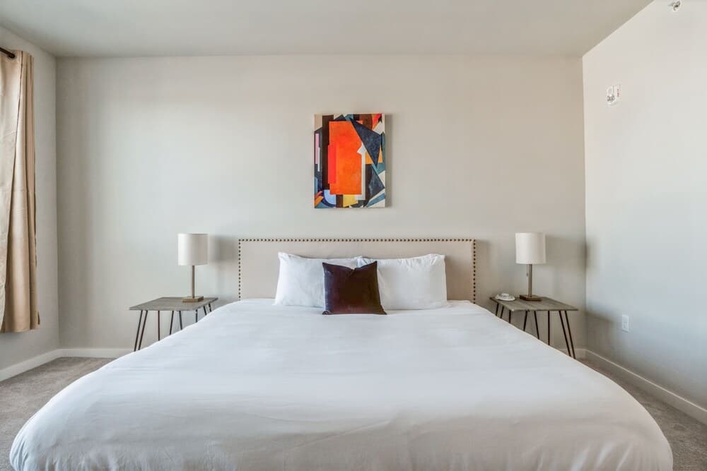 Kasa Lowry Hill Minneapolis