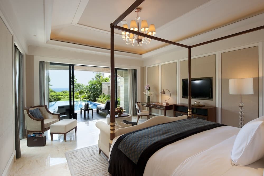 Wanda Reign Resort & Villa Haitang Bay