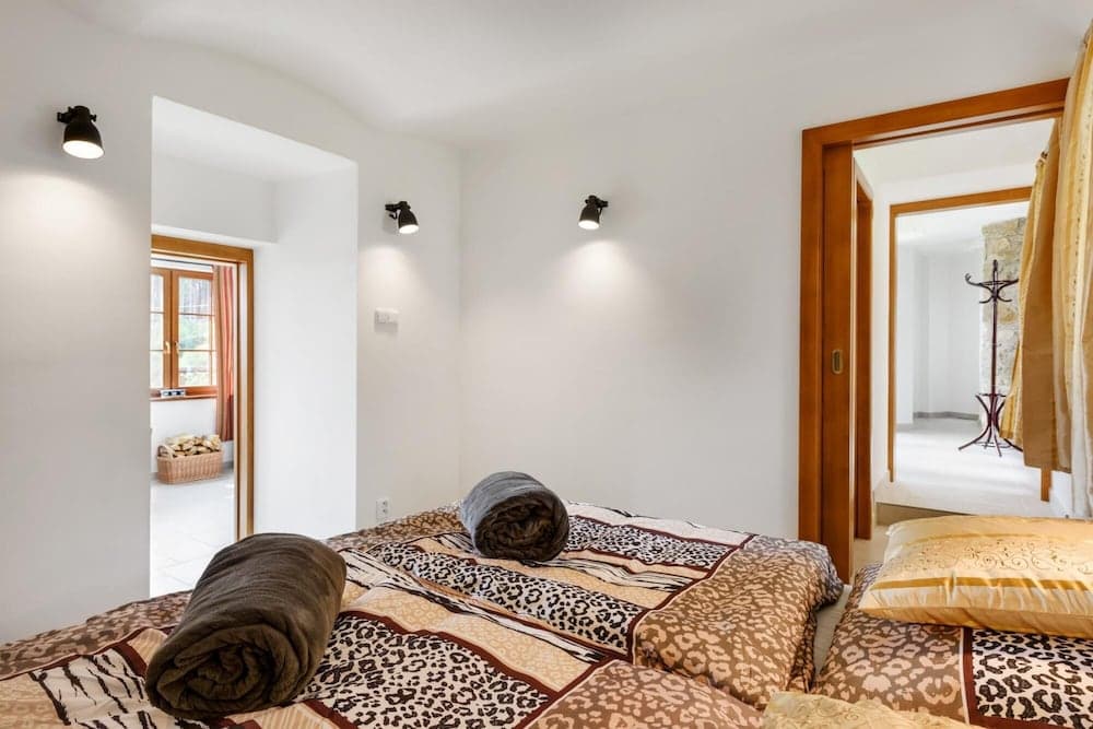 Orl k Jvnl102 in Varva ov