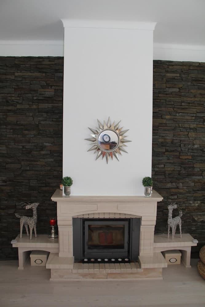 Sesimbra Stylish Villa by Homing