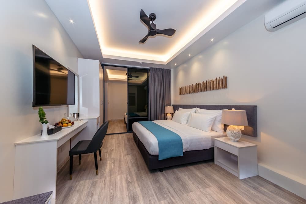 Sky Beach Maldives Hotel