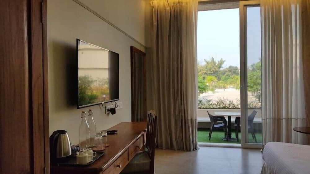 juSTa Rudra Resort & Spa