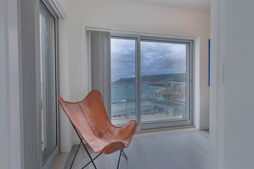 A-MO Sesimbra by Trip2Portugal