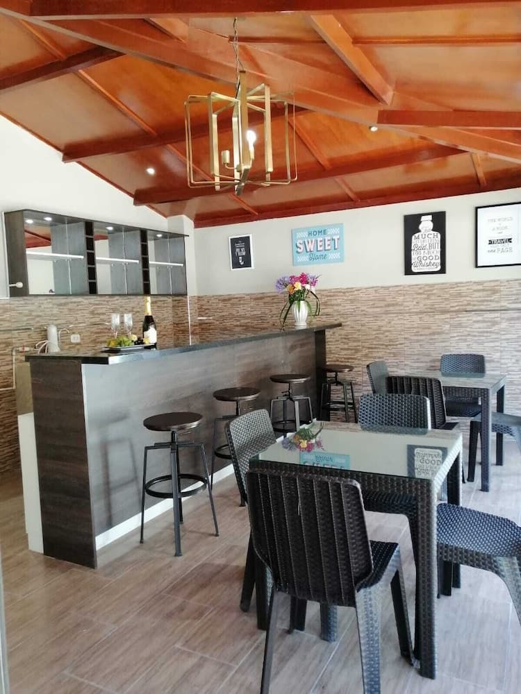 Los Angeles Suite Hotel