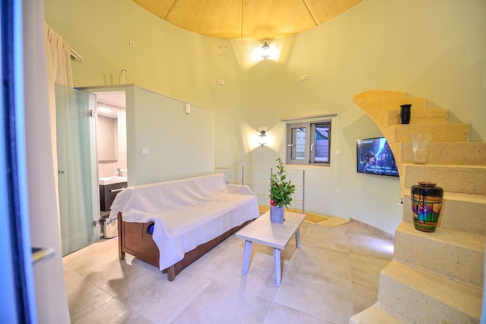 Villa Adriana - Anemomili Village